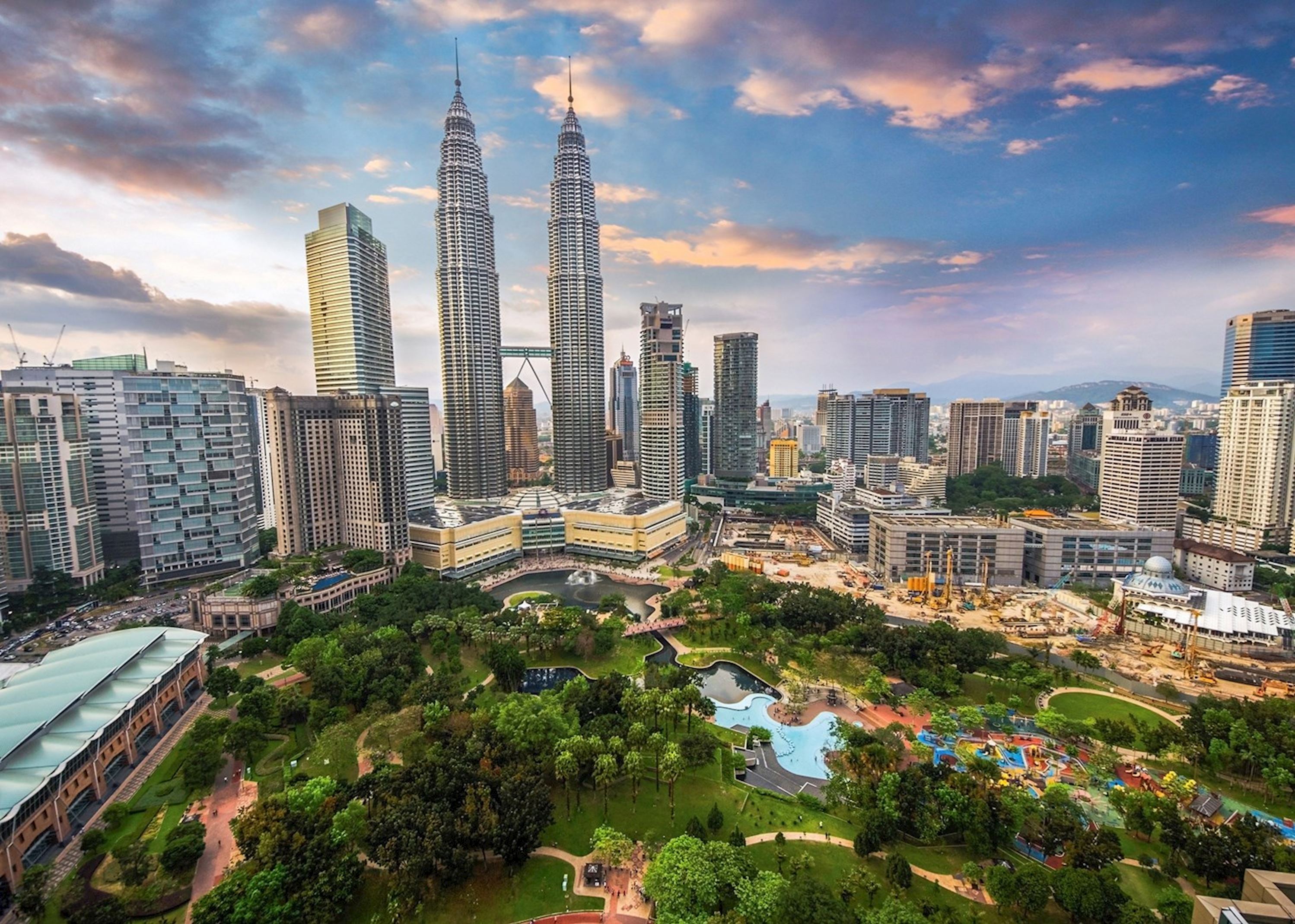 15978471-klcc-district-kuala-lumpur