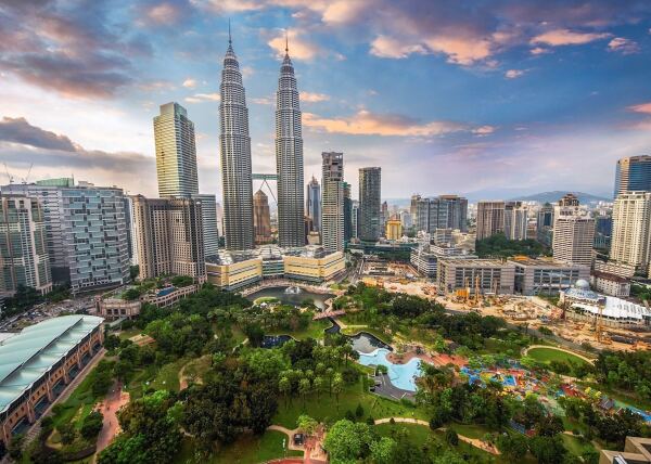 115978471-klcc-district-kuala-lumpur
