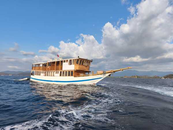 1_PUTRI_NAGA_EXTERIOR