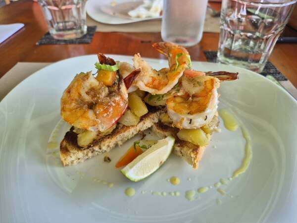 ZZZZ622261116_2293050601194378_944125453928323215_n