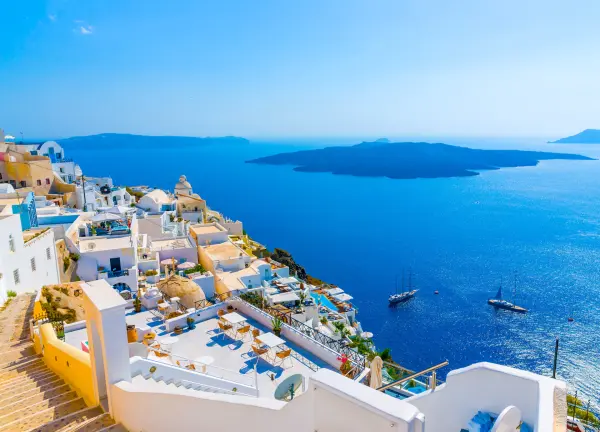 Atock-photo-fira-town-volcano-sea-santorini_149799614_jpg
