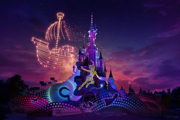 disneyland-paris-disney-electrical-sky-parade-2024