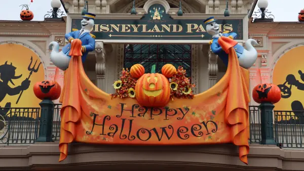 Hisneyland-paris-disney-halloween-festival-01