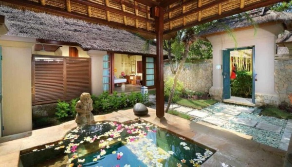 Mimpi-Resort-Menjangan-1