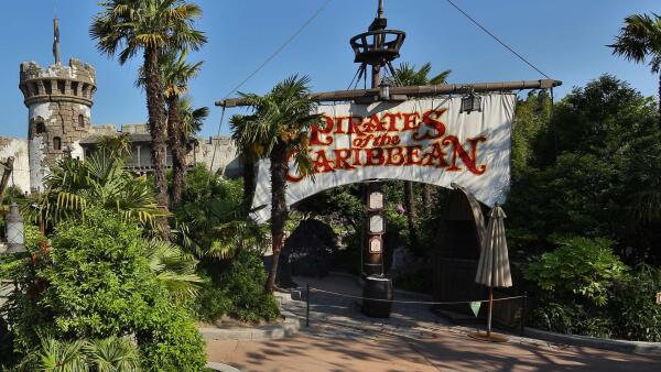 n014915_2027jul10_world_panoramique-pirates-of-the-caribbean_16-9_tcm764-162428_p_1_f_jpg