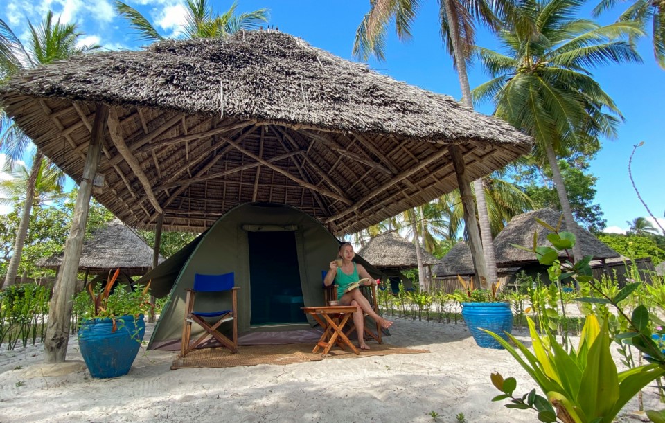 Butiama-Marine-Tent-1