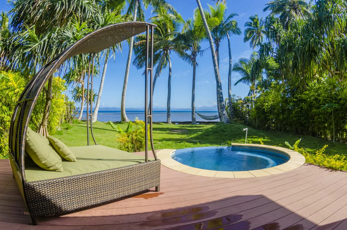 imgonline-com-ua-resize-c5kbqte9sg9vqib-1_jpg