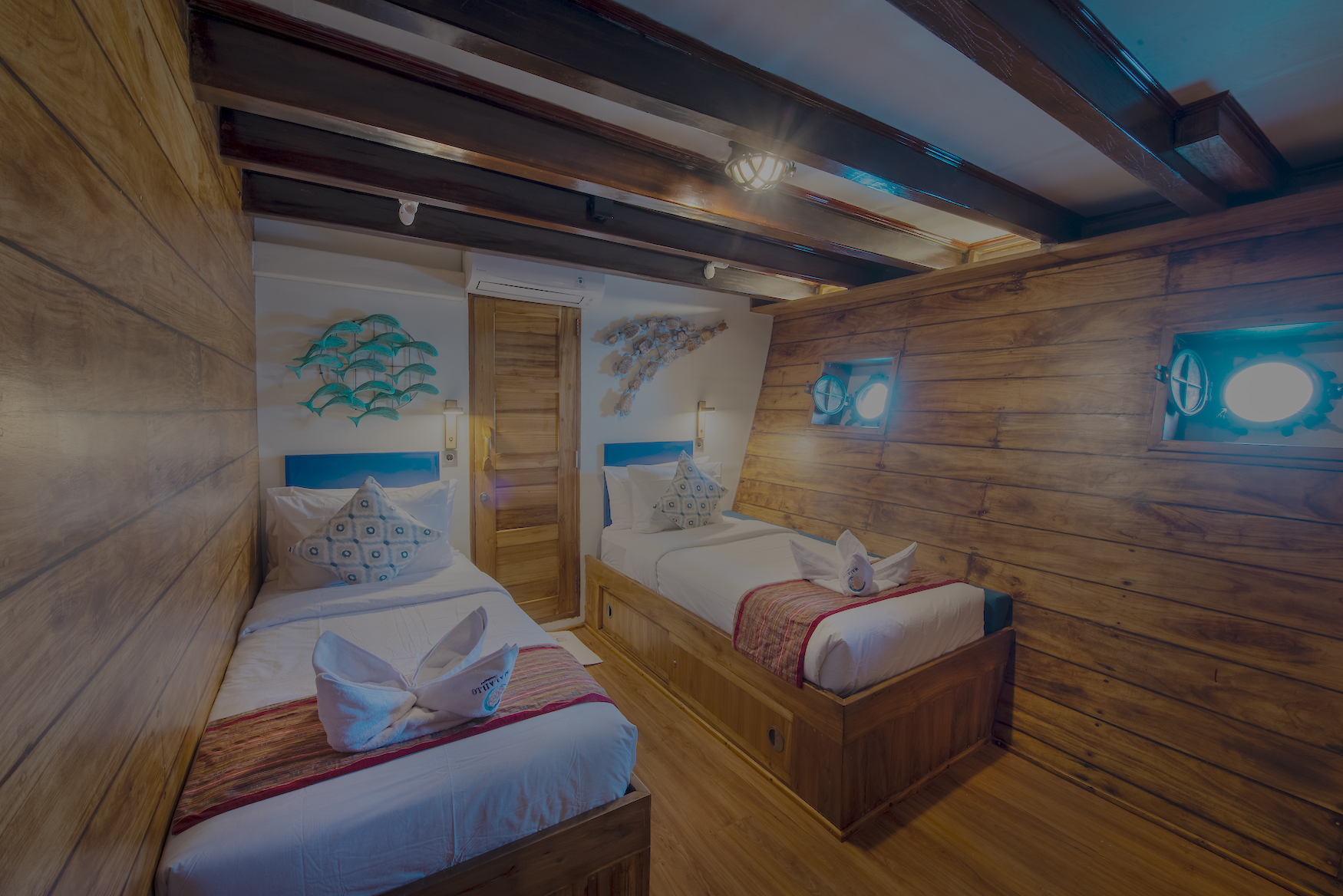 MLO_Lower_Deck_Twin_Cabin_01_Komodo