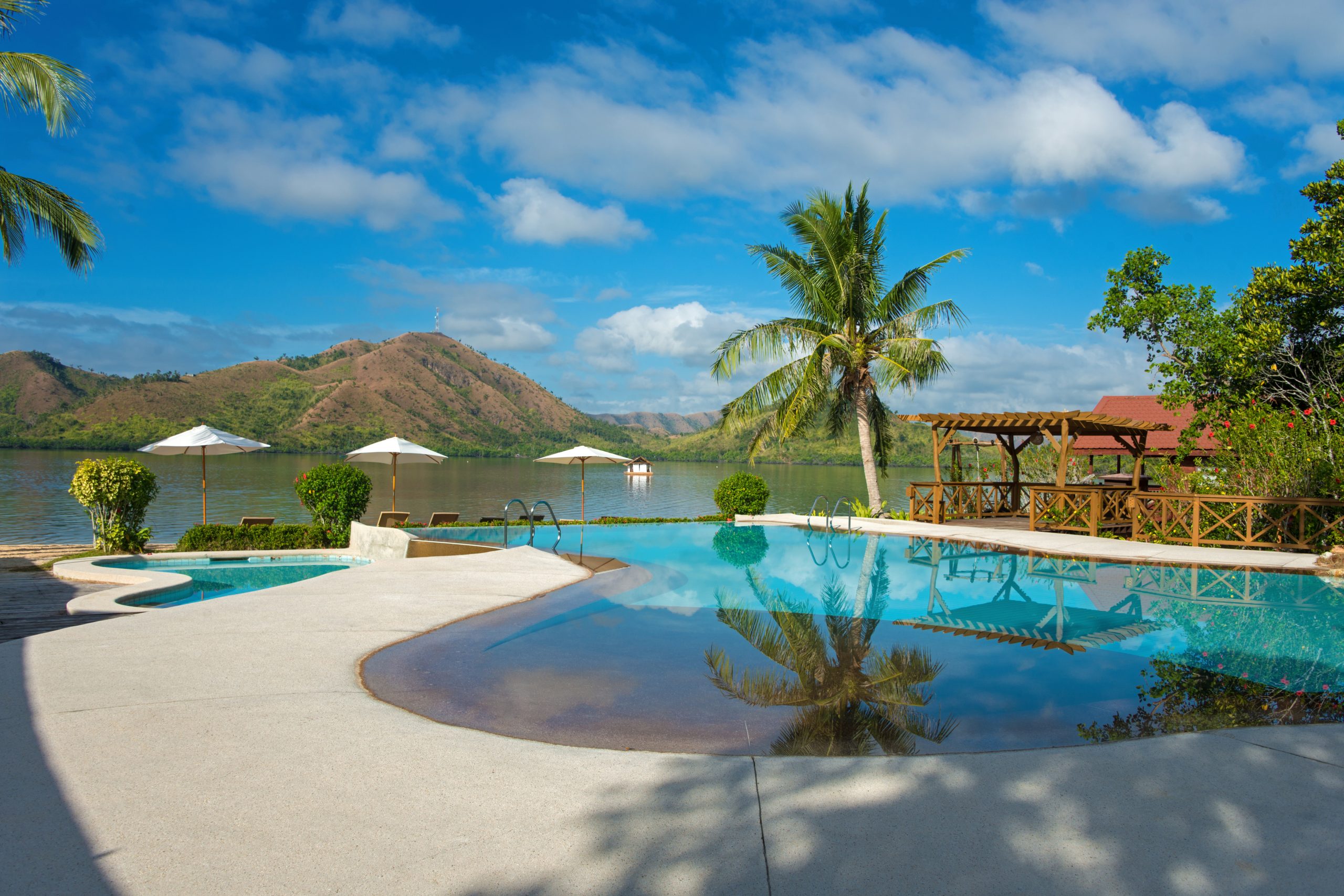 pool_2-6658894c79181-scaled