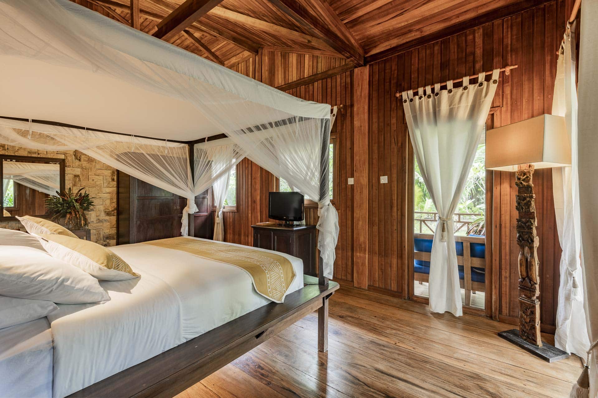 siladen_villa_garden_standard_002_sito