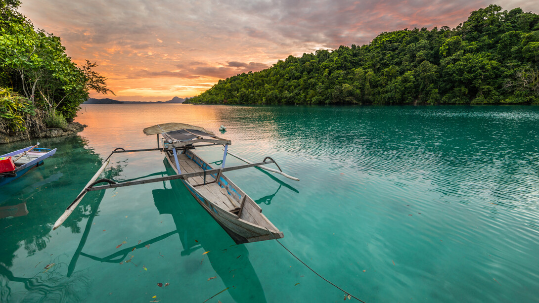 Sulawesi-barca-al-tramonto