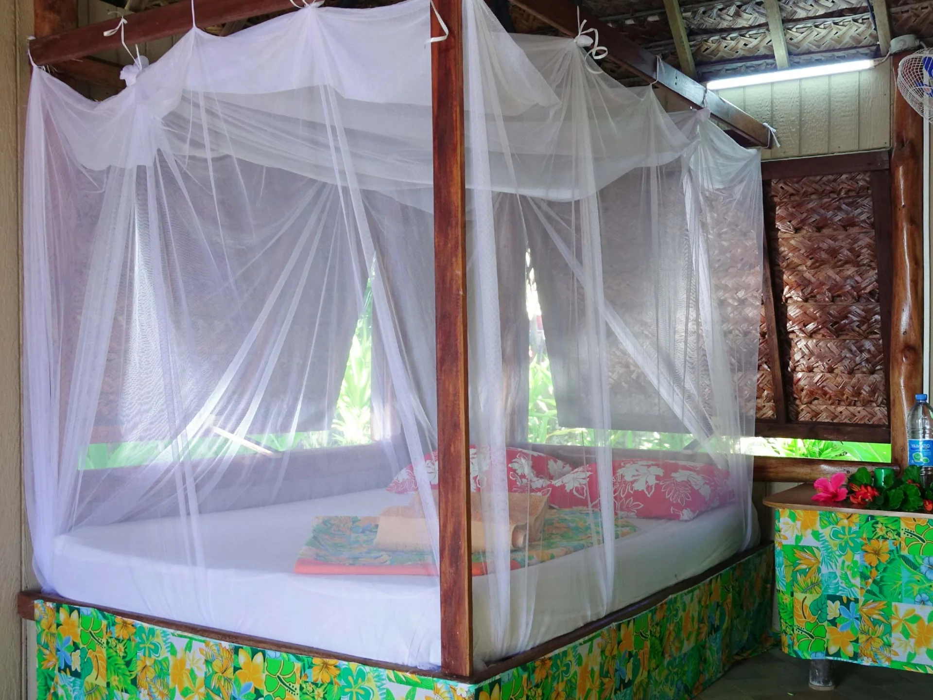 tet-large-31-9d996c09